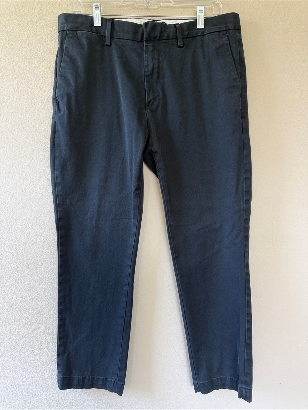 Banana Republic Fulton Skinny Rapid Movement Chino Pants Mens Size 33 Black